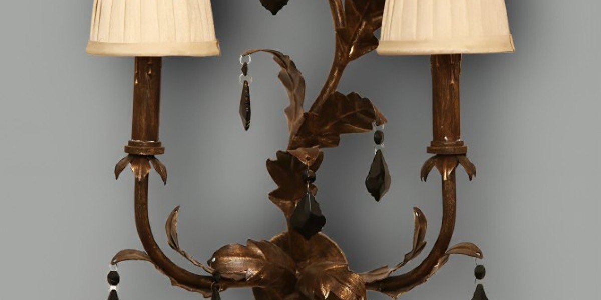 How Are Wall Lights Installed and Which Wiring Types Suit Homes in Pakistan