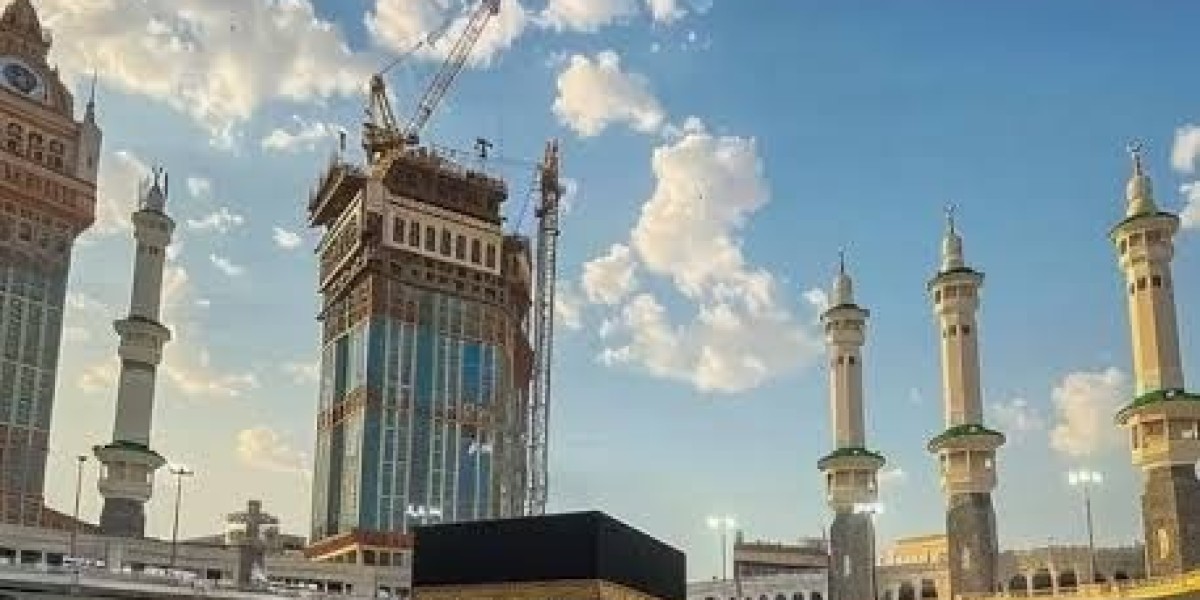 Best Umrah Packages in Lahore for a Comfortable and Memorable Spiritual Journey