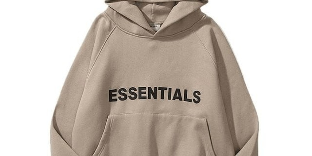 Oversized Essentials Hoodie: The Perfect Streetwear Essential