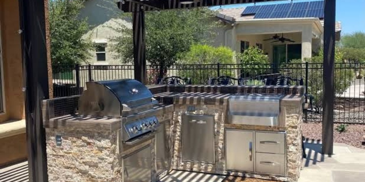 Red Rock Outdoor Living: Choosing the Right Patio Paver Installation Contractors Denver Metro