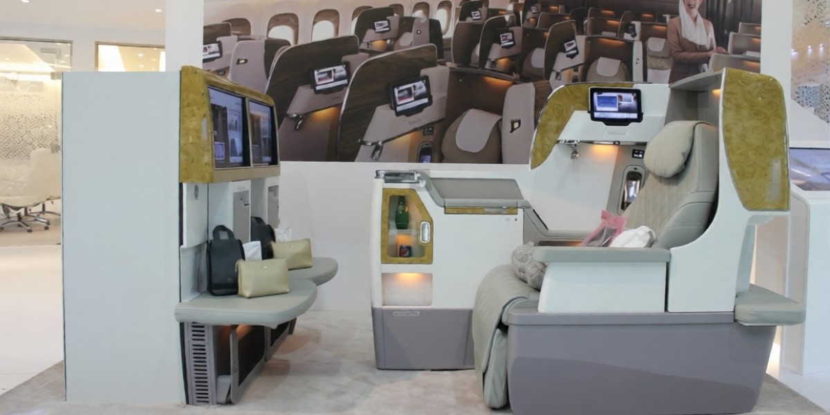 Delta First Class vs Business Class: What Should Travelers Know?