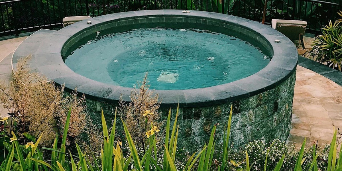 Professional Hot Tub Service High Wycombe for Year Round Comfort