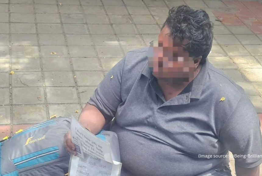 Bengaluru-man-banking-experience-sits-on-footpath